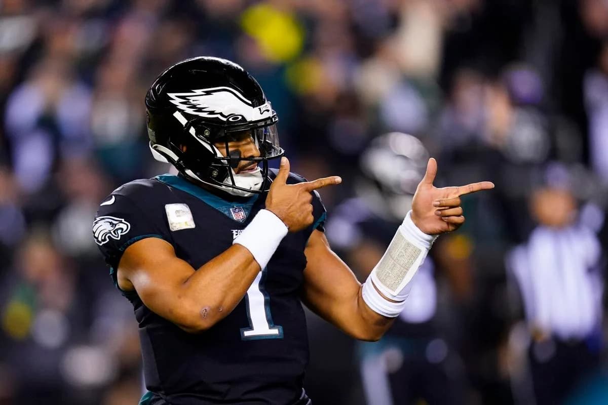 Get yourself prepared for Friday's NFL game with our expert Philadelphia Eagles vs Chicago Bears preview and props.