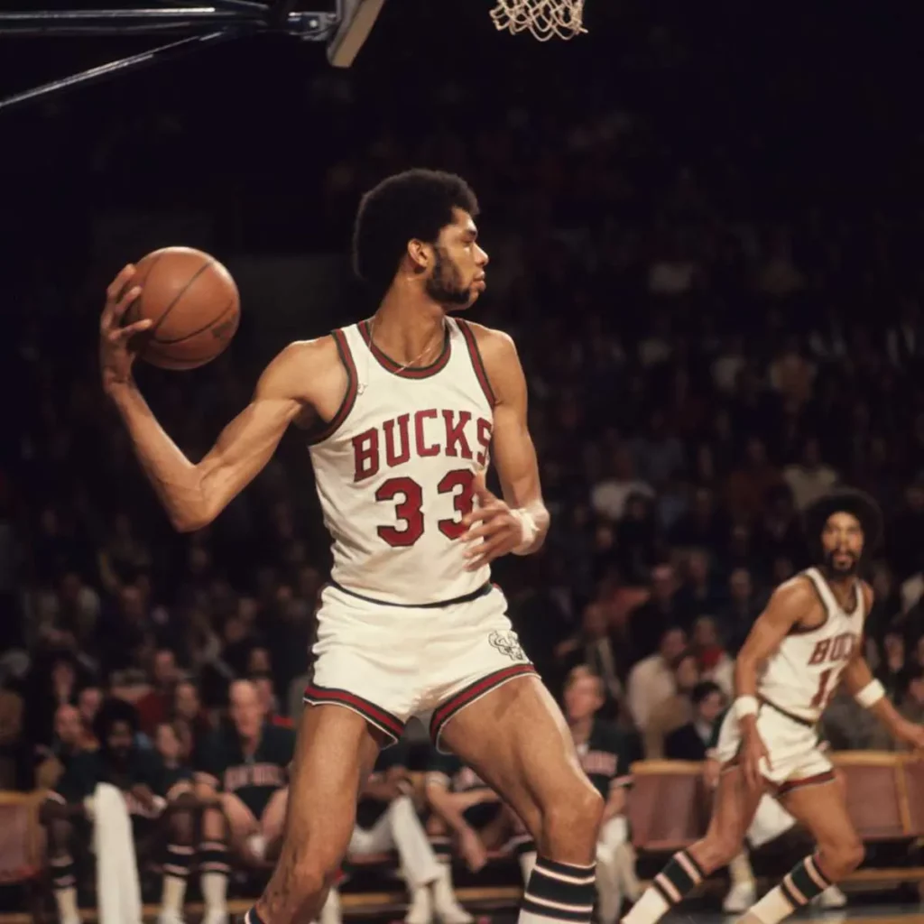 Kareem Abdul-Jabbar Bucks