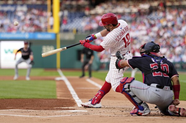 Kyle Schwarber home run bets