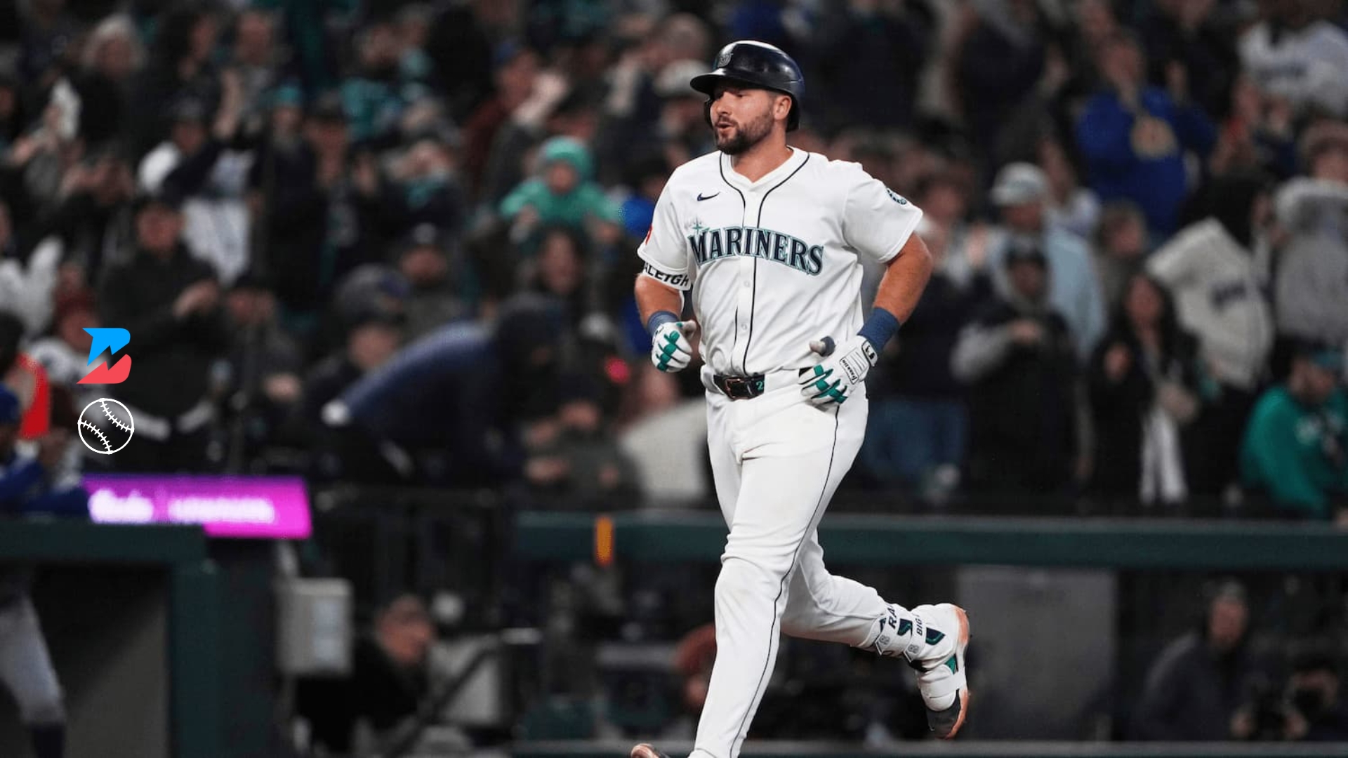 Cal Raleigh rounds the bases batter matchups - Mariners Red Sox