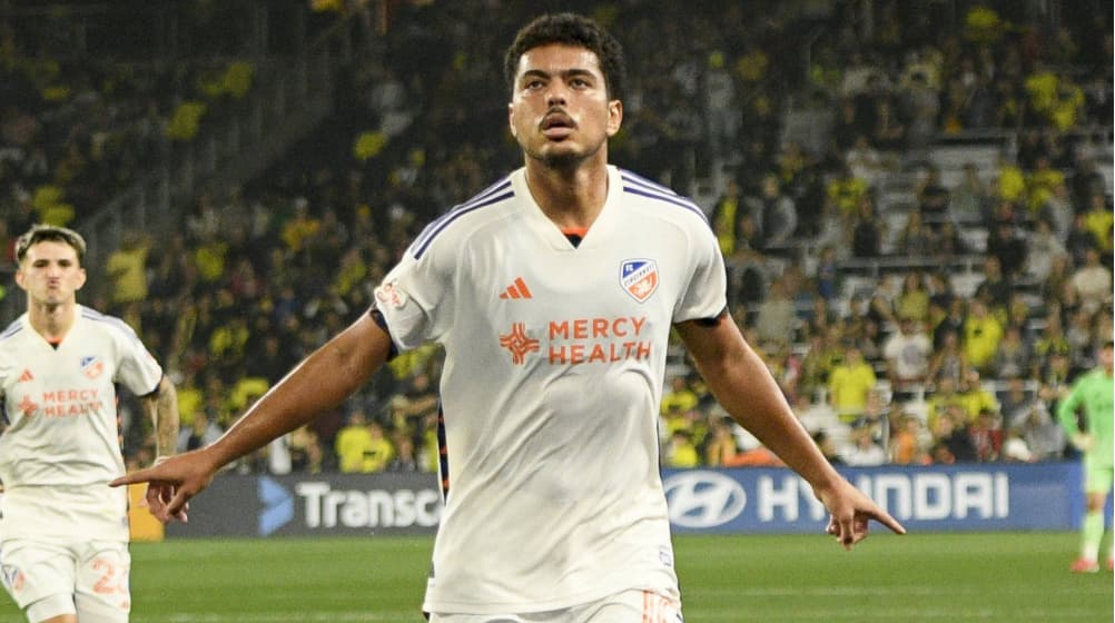 Evander leads FC Cincinnati with 18 goals and 15 assists in MLS play this year - MLS Picks