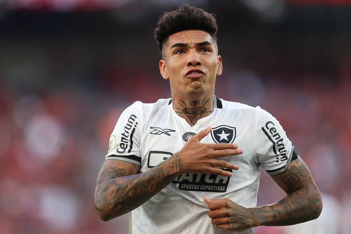 Can Botafogo ensure they top the group with a draw today?