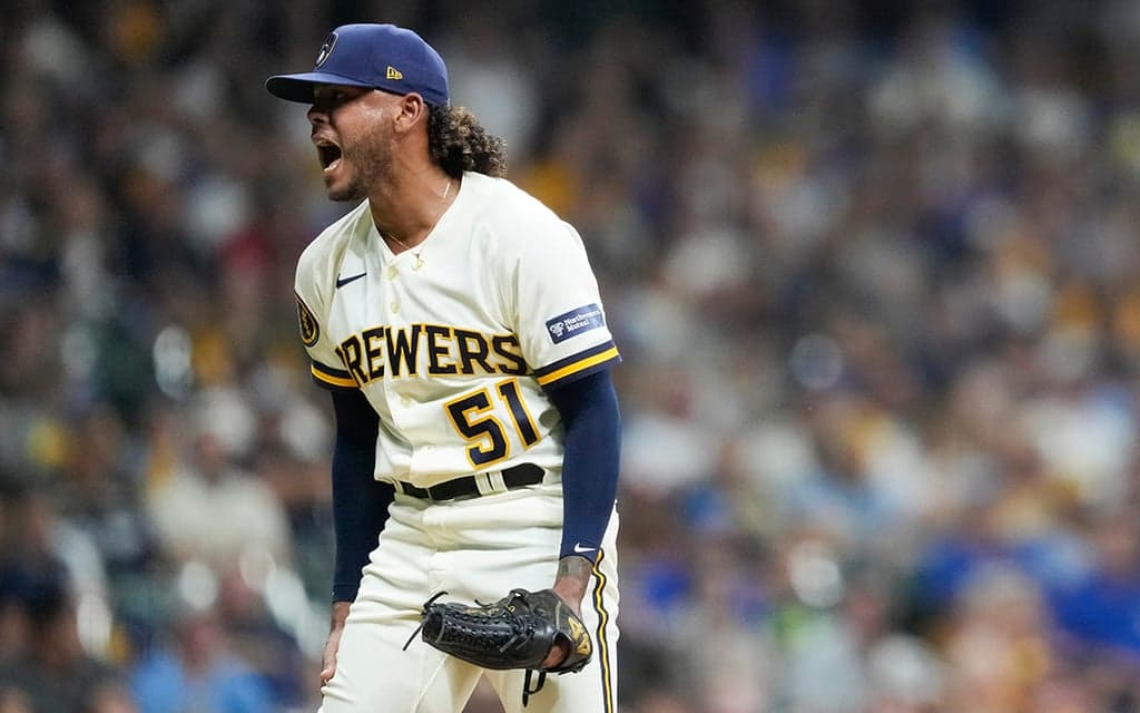 Can Los Angeles upset Milwaukee on the road? - Dodgers Brewers Picks