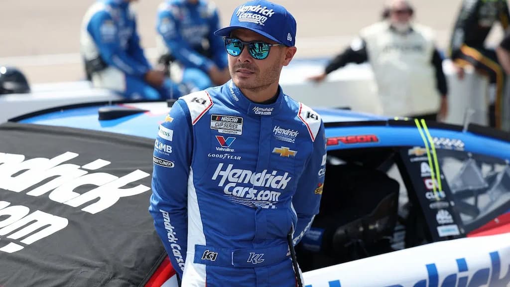 2021 NASCAR Cup Series champion Kyle Larson - 2025 NASCAR Cup Series Championship Odds & Favorites