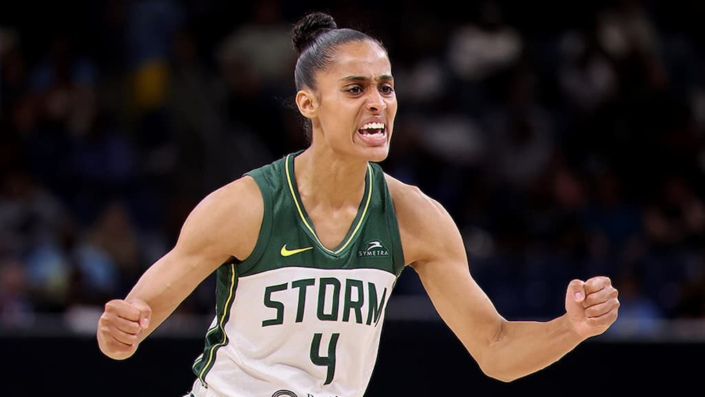 Seattle Storm star Skylar Diggins celebrates