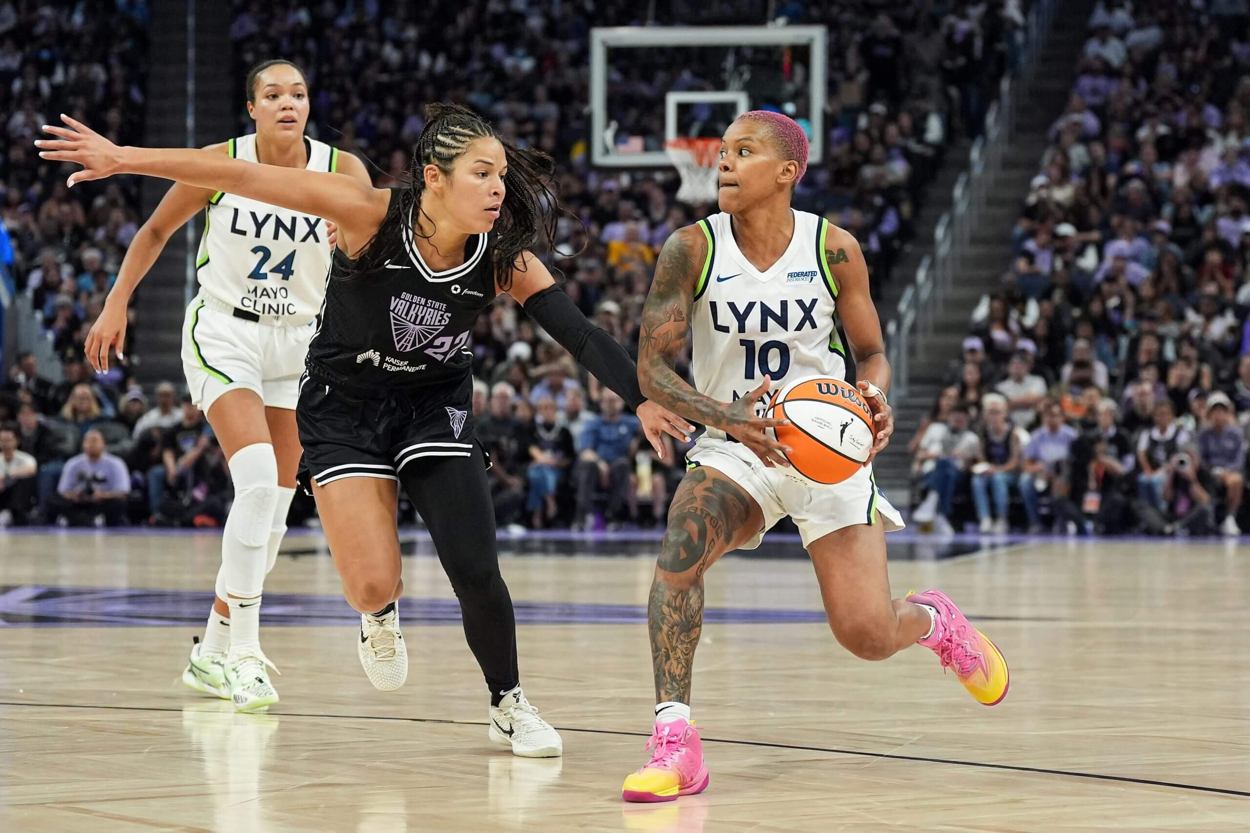 Courtney Williams and Veronica Burton