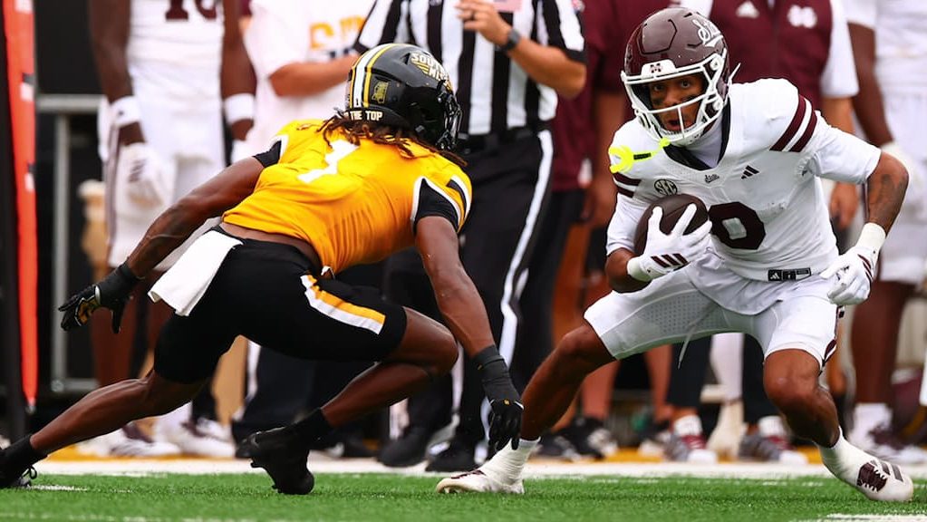 Mississippi State wide receiver Brenen Thompson (#0)