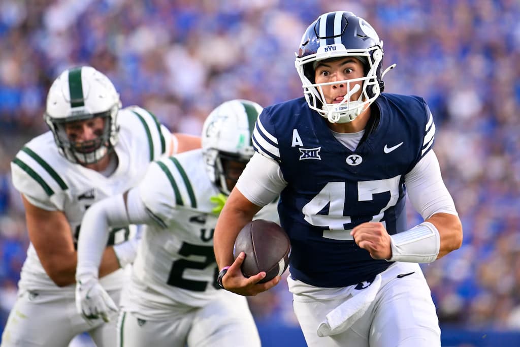 Bear Bachmeier is on the verge of a 10 win season as a true freshman - BYU Cincinnati Picks