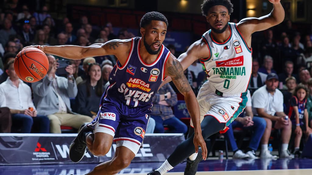 Adelaide 36ers star Bryce Cotton - Adelaide 36ers vs. Sydney Kings NBL Round 4 Prediction & Picks (Oct. 11, 2025)