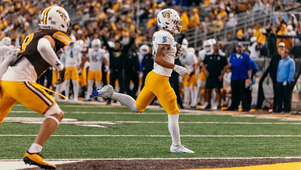 San Jose State wide receiver Danny Scudero (#5) - San Jose State vs. Utah State Prediction & Picks (10/17/2025)