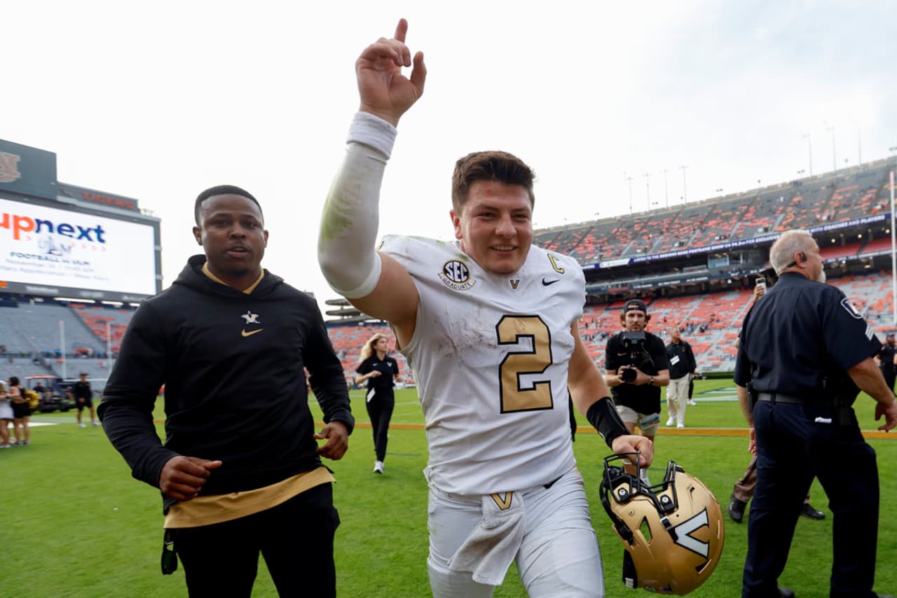 Can Pavia keep the magic going in Austin this weekend? Vanderbilt Texas Picks