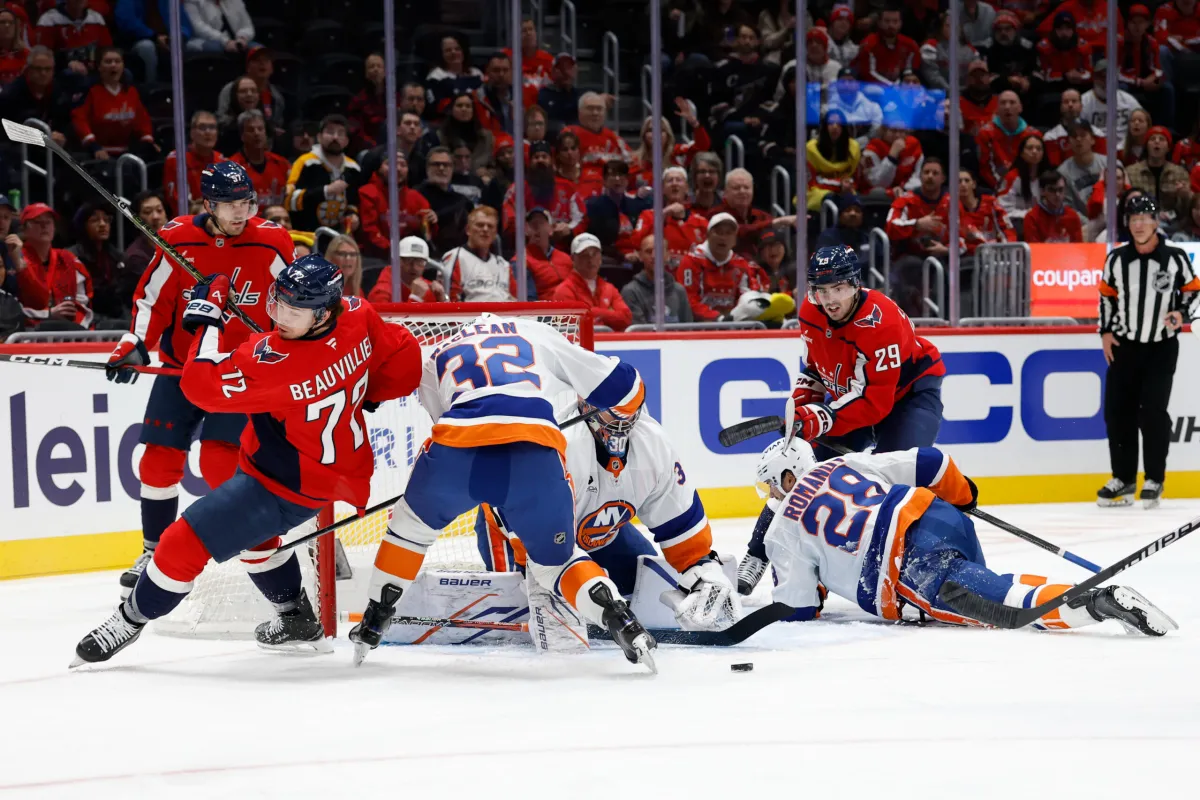 Capitals and Islanders players