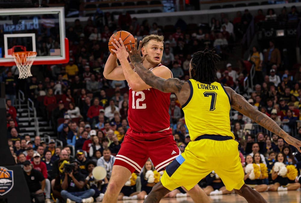 Tucker DeVries is putting up over 20 points per game for the Hoosiers - NCAA Basketball Picks