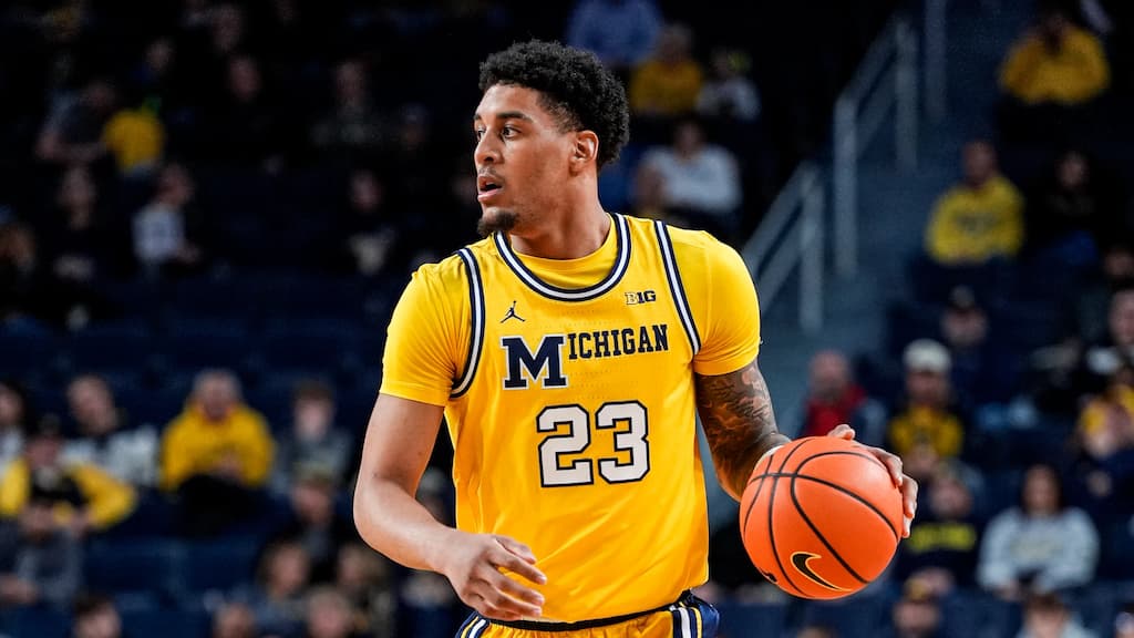 Yaxel Lendeborg and Michigan host Villanova tonight in Ann Arbor - NCAA Basketball Picks