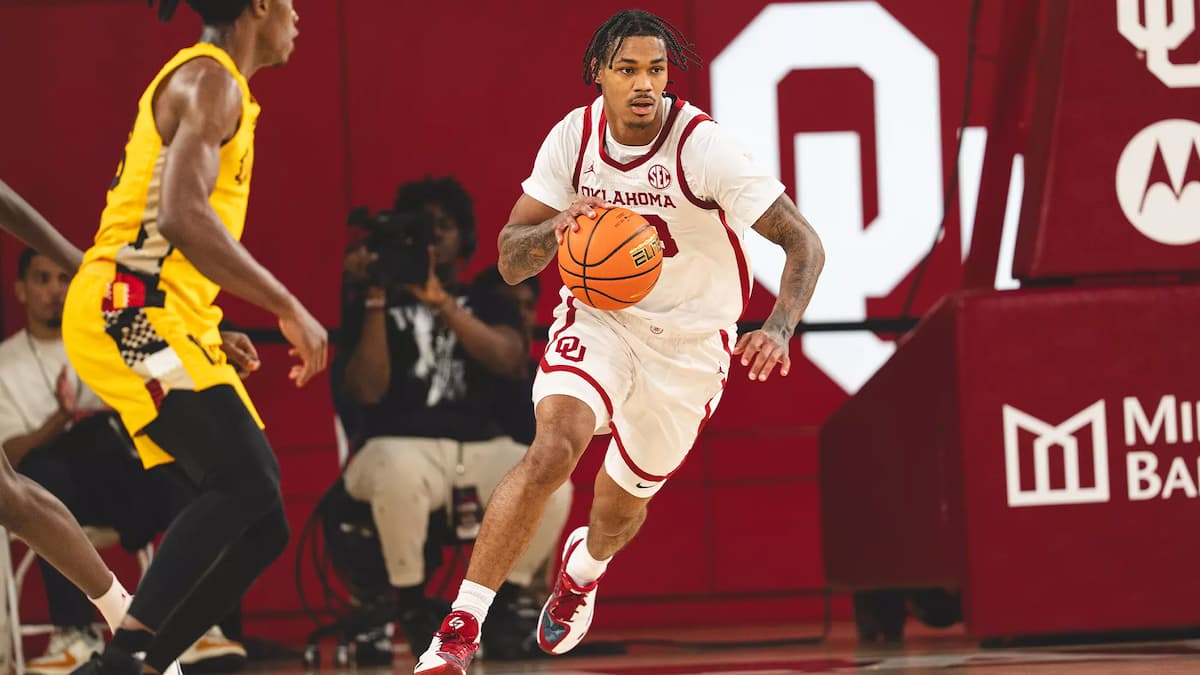 Tae Davis puts up 13.5 points and 7.3 rebounds for the Sooners this season - NCAA Basketball Picks
