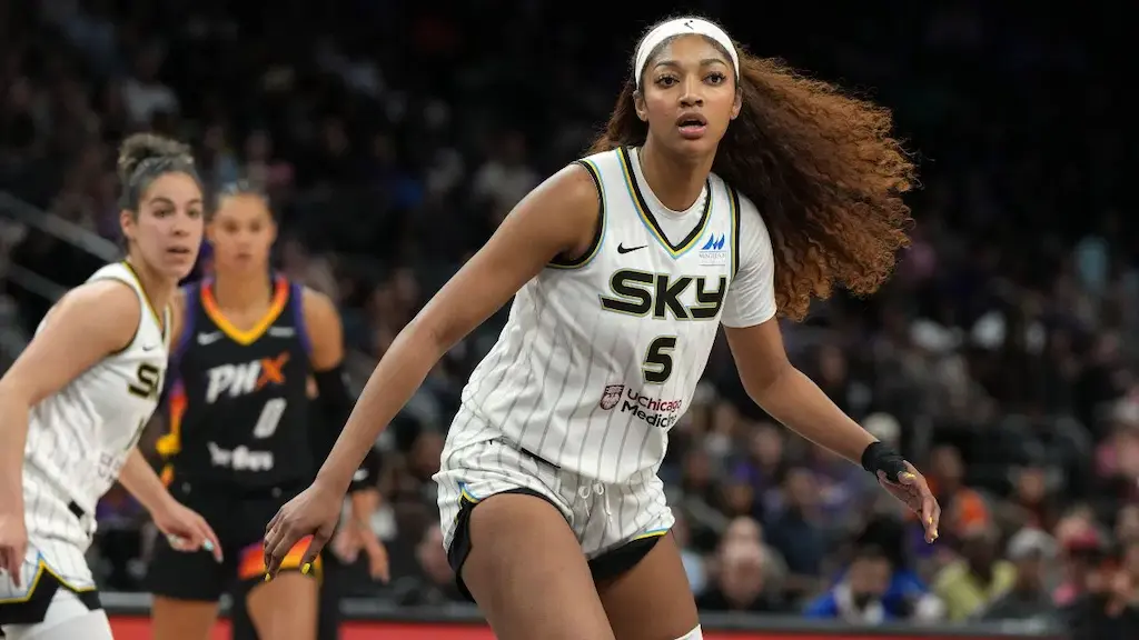 WNBA Chicago Sky Angel Reese 2025