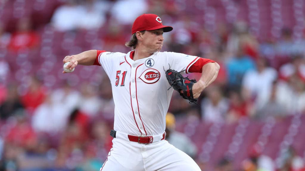 Brady Singer has been getting annihilated on the mound in recent games - Braves Reds Picks